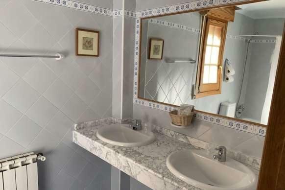 Hotel Miralba Alba de los Cardaños Εξωτερικό φωτογραφία